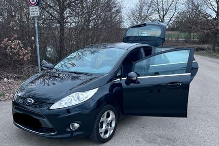 Ford Fiesta 107.622 km 4.500 &euro; Germering 82110