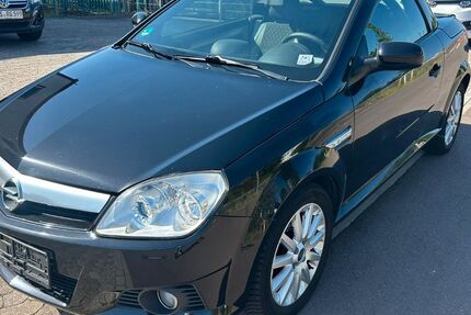 Opel Tigra 118.000 km 3.890 &euro; Saarbrücken 66117