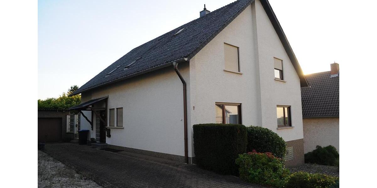 Einfamilienhaus Merchweiler - 6 Zimmer, 190 m&sup2;, 280.000&euro; | Angebot:26425265