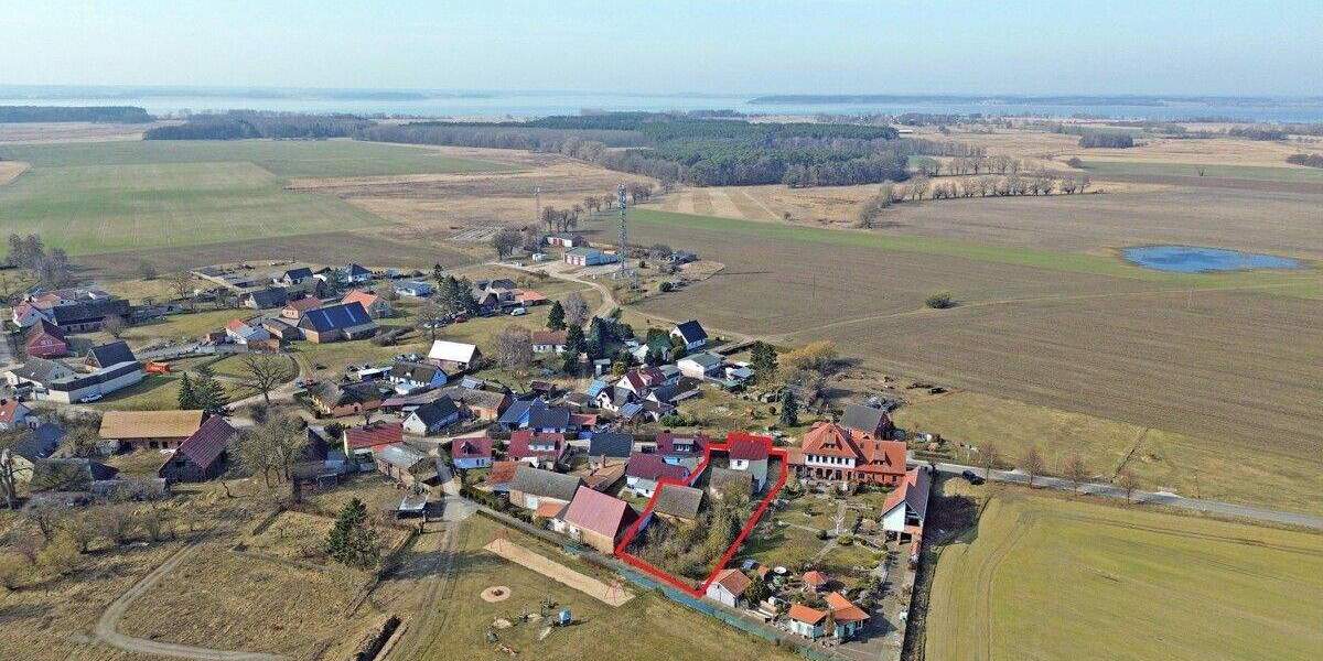 Mehrfamilienhaus, Wohnhaus Usedom Liepe - 3 Zimmer, 70 m&sup2;, 185.000&euro; | Angebot:25815201