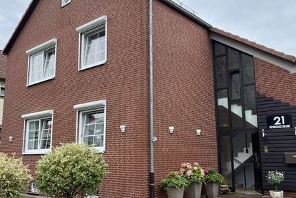 Haus zum Kaufen in Wunstorf 790.000 € 266 m² 9 zimmer