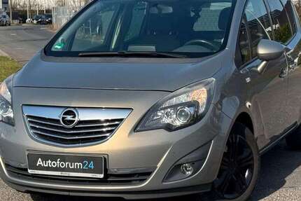 Opel Meriva 161.000 km 2.999 &euro; Jülich 52428