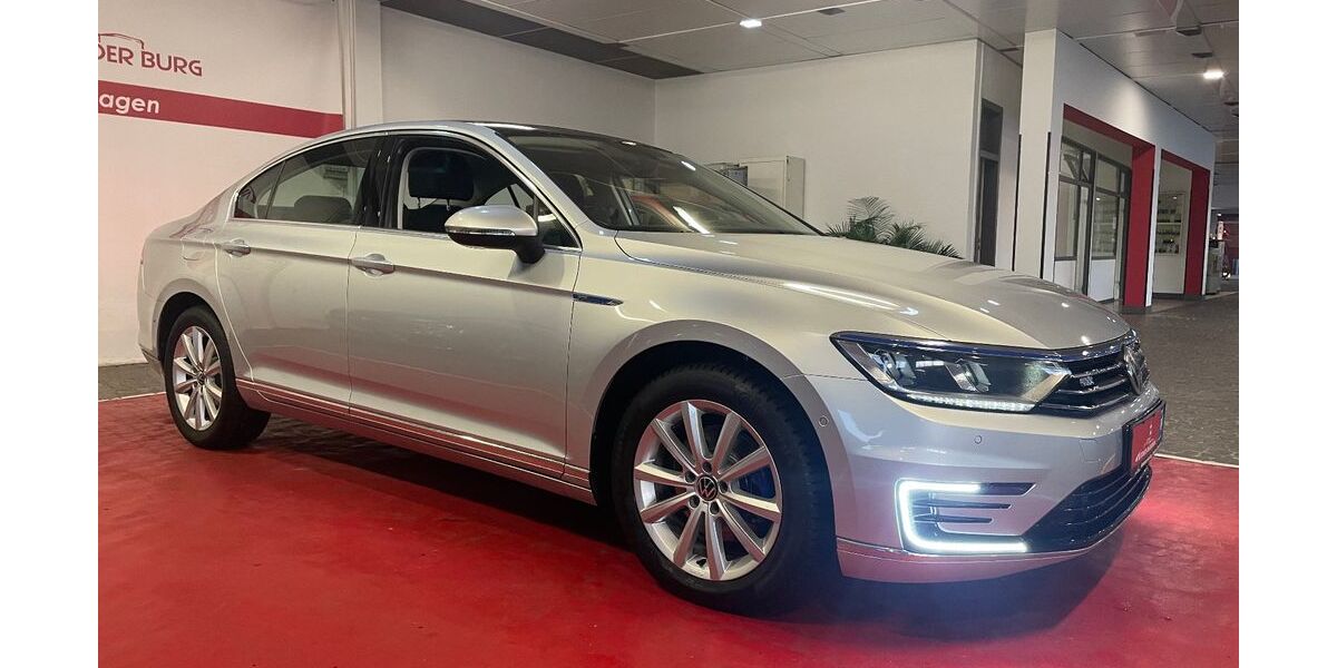 VW Passat 97.350 km 16.890 &euro; Friedberg (Hessen) 61169