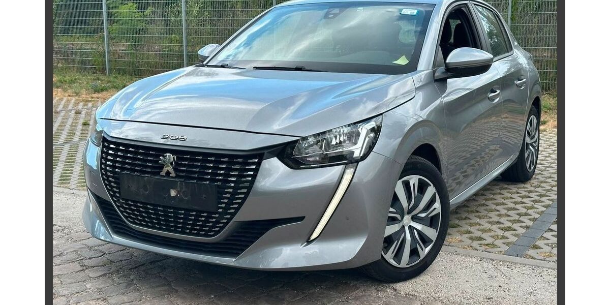 Peugeot 208 72.700 km 9.990 &euro; Wiesbaden 65203