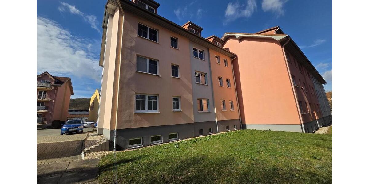 Hochparterre Weida - 2 Zimmer, 55 m&sup2;, 300&euro; | Angebot:25944538