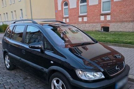 Opel Zafira 211.000 km 1.550 &euro; Halberstadt 38820