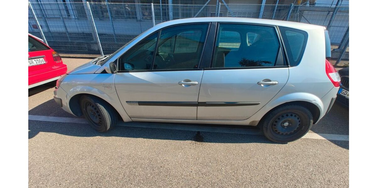 Renault Scenic 165.000 km 2.700 &euro; Schwäbisch Gmünd 73525