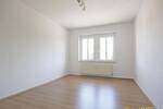 Etagenwohnung Frankenberg - 2 Zimmer, 81 m&sup2;, 399&euro; | Angebot:25821056