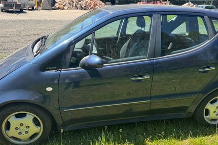 Mercedes-Benz A 160 155.000 km 999 &euro; Vöhl 34516
