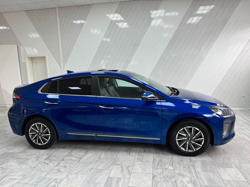 IONIQ