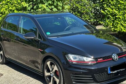 VW Golf 215.000 km 12.900 &euro; Freiburg im Breisgau 79115