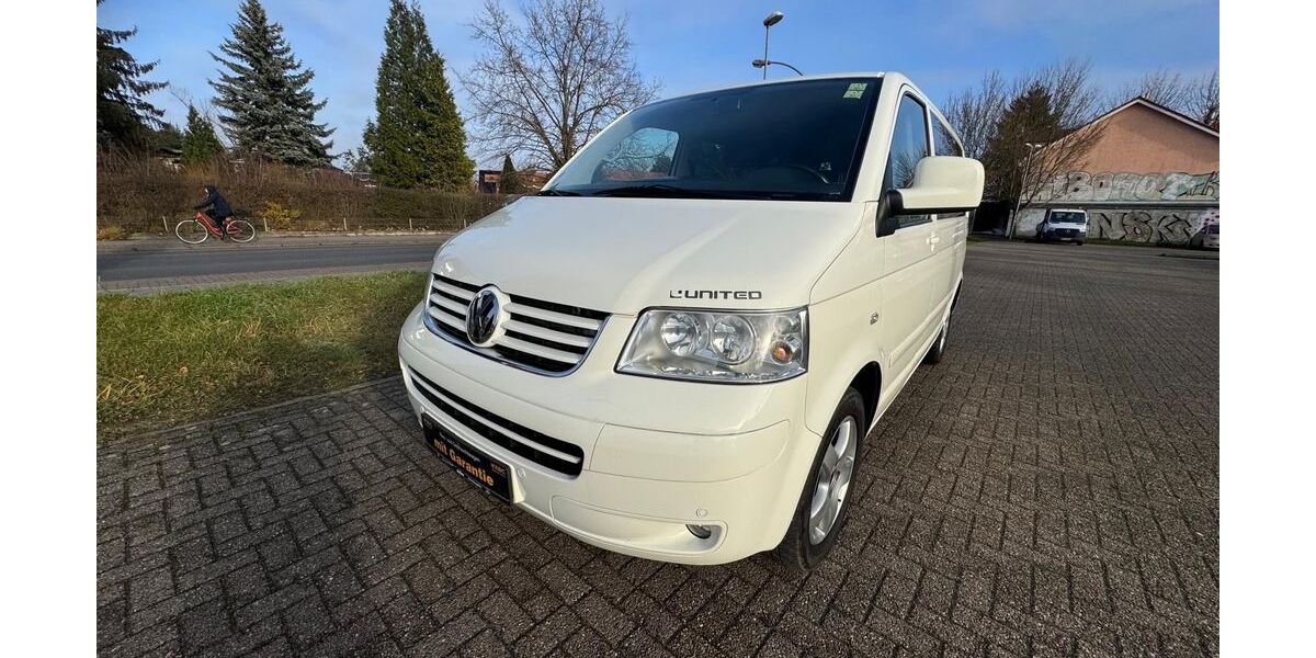 VW T5 Transporter 250.000 km 14.800 &euro; Berlin 13158