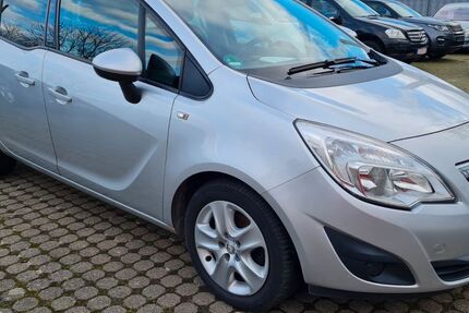 Opel Meriva 232.000 km 2.999 &euro; Ludwigshafen Am Rhein 67059