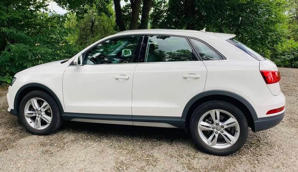 Audi Q3 140.000 km 17.900 € Gottmadingen 78244