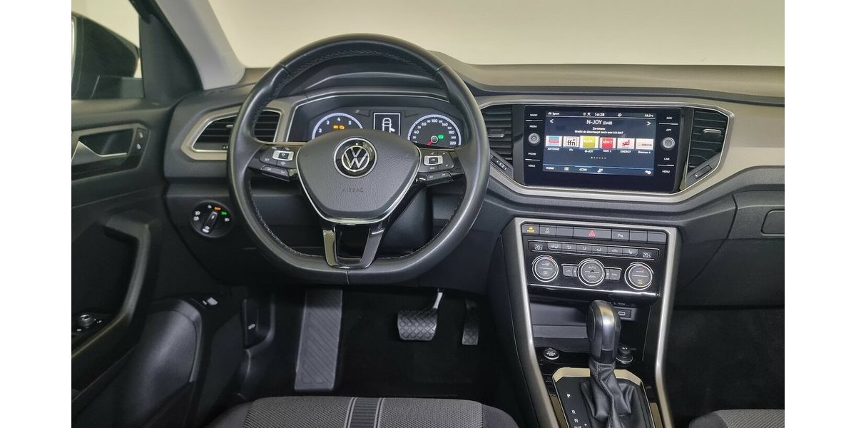 VW T-Roc Style ACC AHK APP SHZ Kamera Klimaautom. 76.800 km 19.950 &euro; Garrel 49681