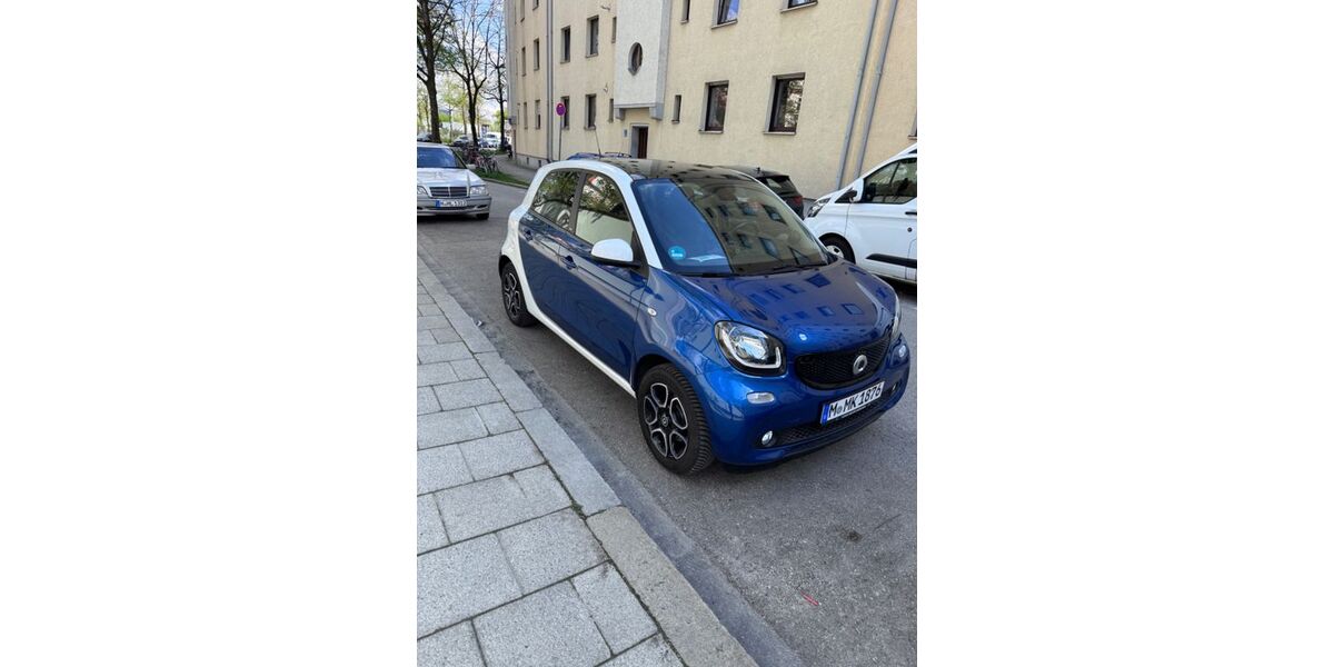 Smart ForFour 107.000 km 8.400 &euro; München 81371