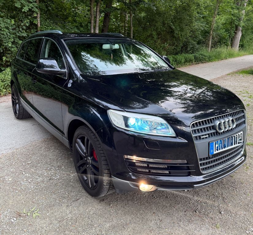 Q7