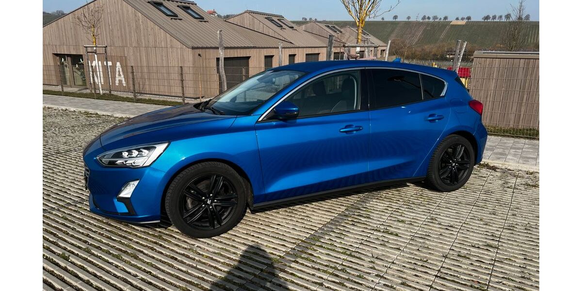 Ford Focus 79.000 km 12.600 &euro; Nordheim 97334