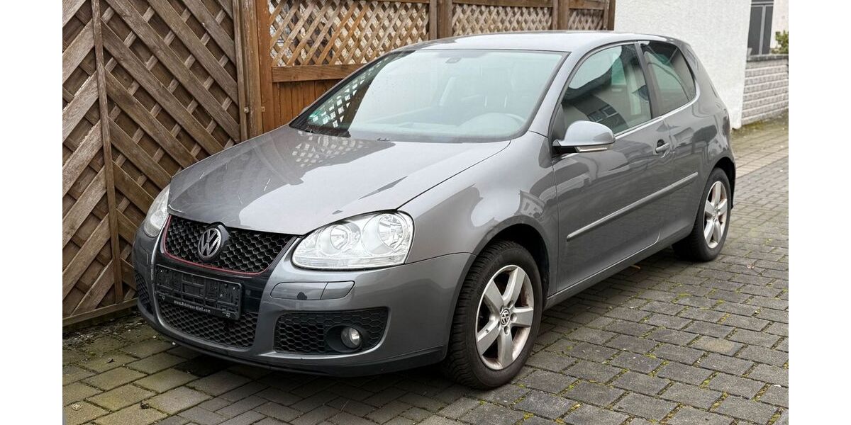 VW Golf 170.000 km 2.500 &euro; Mainz-Kostheim 55246