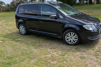 VW Touran 402.583 km 3.000 &euro; Neubukow 18233