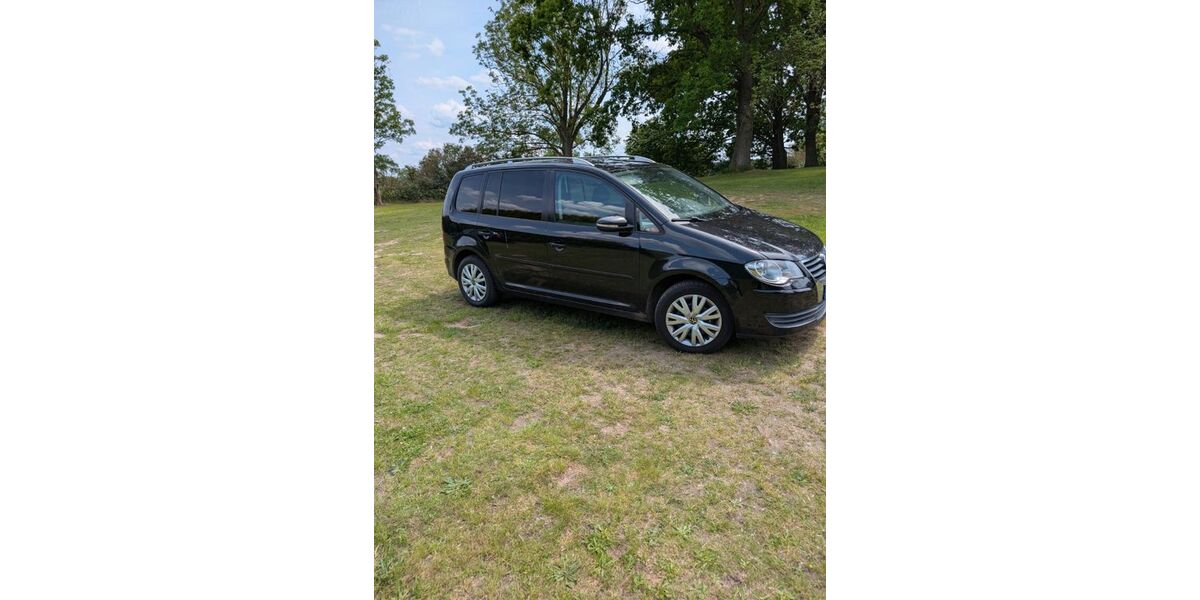 VW Touran 402.583 km 3.000 &euro; Neubukow 18233
