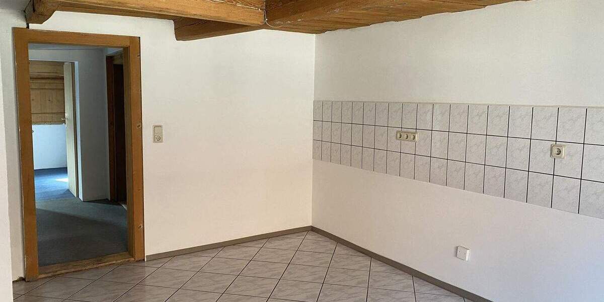 Einfamilienhaus Seifhennersdorf - 7 Zimmer, 190 m&sup2;, 129.000&euro; | Angebot:25679669