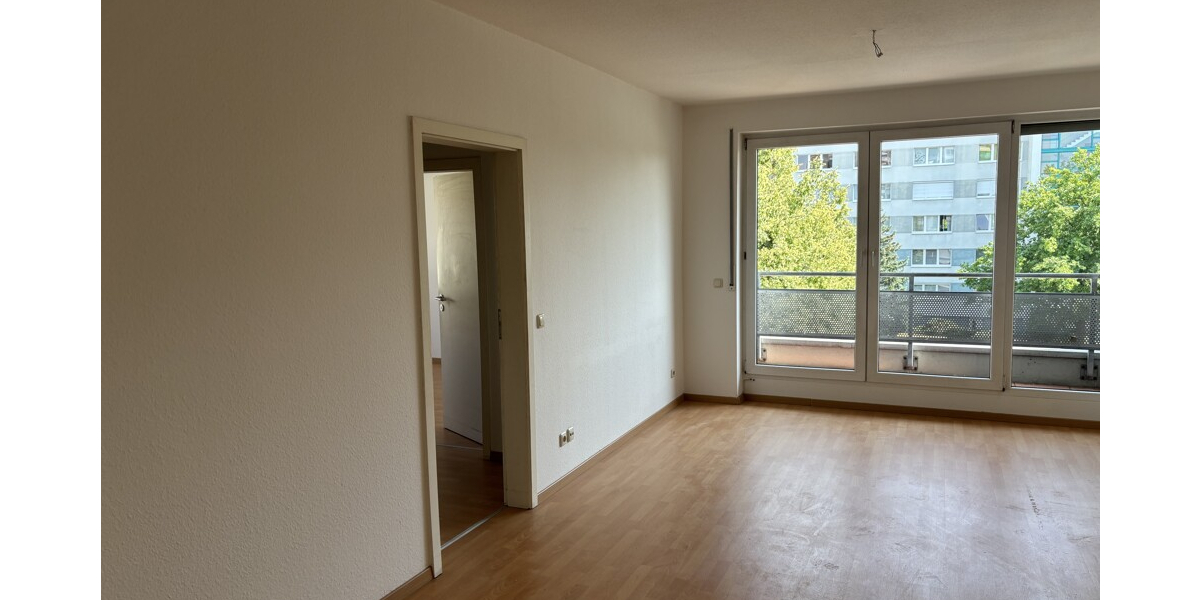 Seniorengerechte 3-Zimmer Eigentumswohnung mit Fahrstuhl und TG 3 zimmer