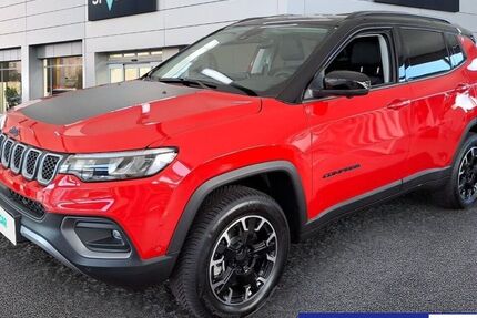 Jeep Compass 16.500 km 29.680 € Wiesbaden 65203