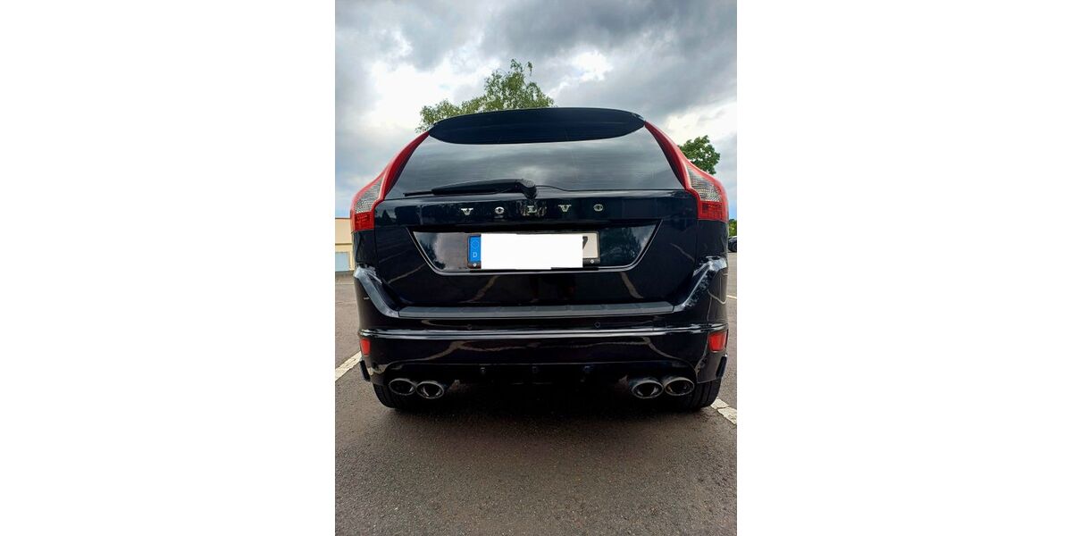 Volvo XC60 221.142 km 8.900 &euro; Bielefeld 33689