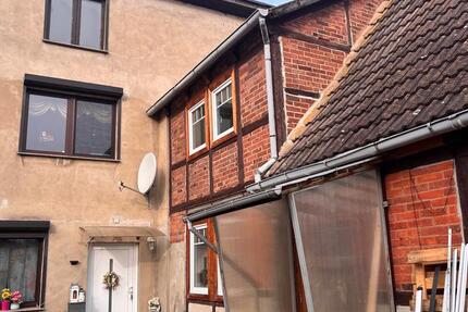 Haus Huy - 2.5 Zimmer, 85 m&sup2;, 75.000&euro; | Angebot:25407548