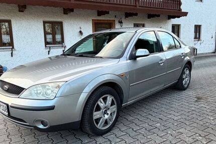 Ford Mondeo 226.295 km 1.500 &euro; Julbach 84387
