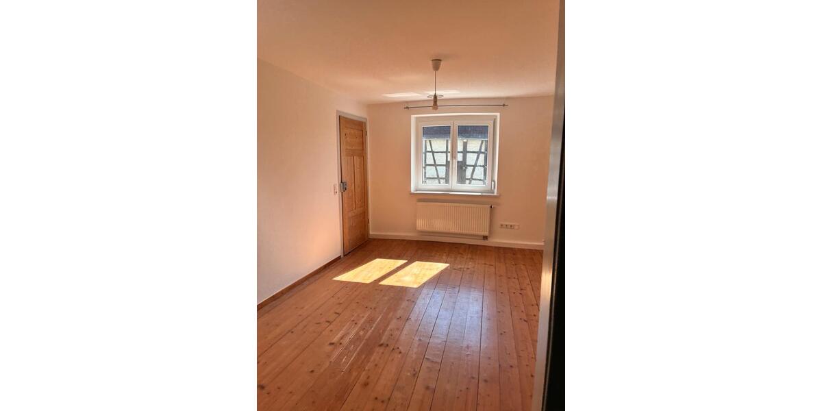 Doppelhaushälfte Bad Waldsee - 5 Zimmer, 130 m&sup2;, 1.400&euro; | Angebot:26162443