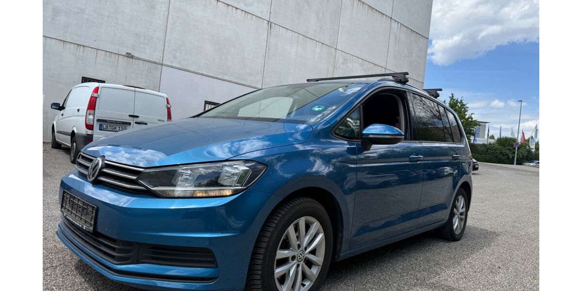 VW Touran 138.000 km 11.490 &euro; Filderstadt / bei Stuttgart 70794