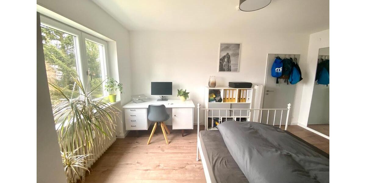 Etagenwohnung Engen - 2 Zimmer, 68 m&sup2;, 1.000&euro; | Angebot:26393631