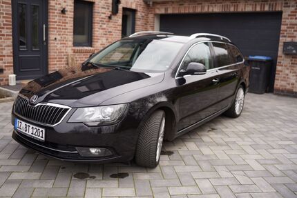Skoda Superb 195.500 km 9.999 &euro; Hadenfeld 25560