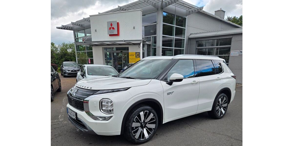 Mitsubishi Plug-in Hybrid Outlander 3.000 km 56.390 &euro; Bad Schwalbach 65307