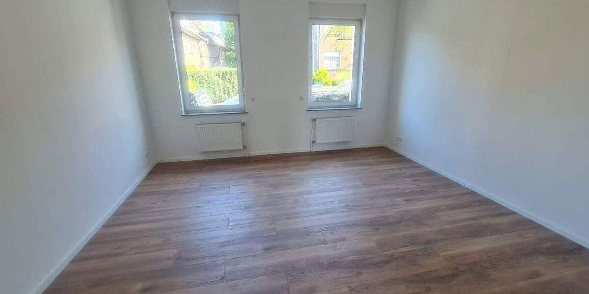 Mehrfamilienhaus, Wohnhaus Oberhausen Sterkrade-Mitte - 598.000&euro; | Angebot:24506045