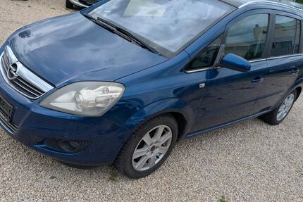 Opel Zafira 141.000 km 4.800 &euro; Konz-koenen 54329