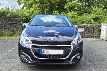Peugeot 208 62.000 km 7.999 &euro; Aachen 52078