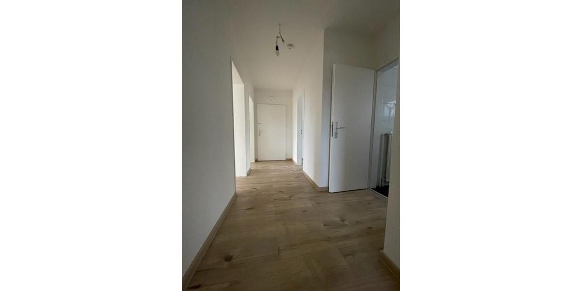 Etagenwohnung Wilhelmshaven Fedderwardergroden - 5 Zimmer, 92 m&sup2;, 629&euro; | Angebot:25963343