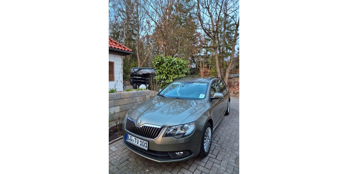 Skoda Superb 210.000 km 9.500 &euro; Adendorf 21365