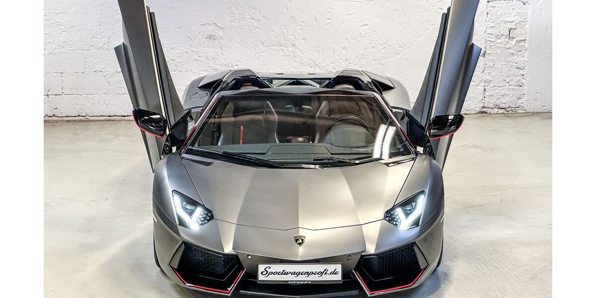 Lamborghini Aventador 11.952 km 349.500 &euro; Waldfischbach-Burgalben 67714