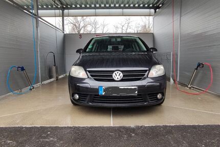 VW Golf Plus 182.800 km 3.200 &euro; Zwiesel 94227