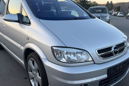 Opel Zafira 128.000 km 2.999 &euro; Gundelsheim 74831