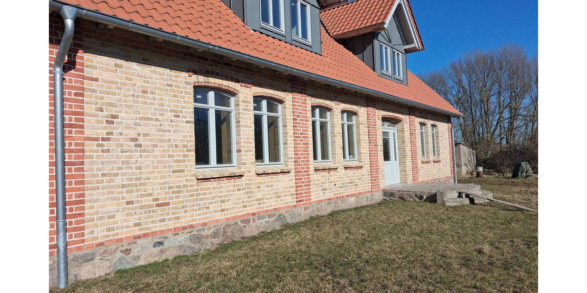 Einfamilienhaus Behren-Lübchin Alt Quitzenow - 8 Zimmer, 275 m&sup2;, 980.000&euro; | Angebot:26583130