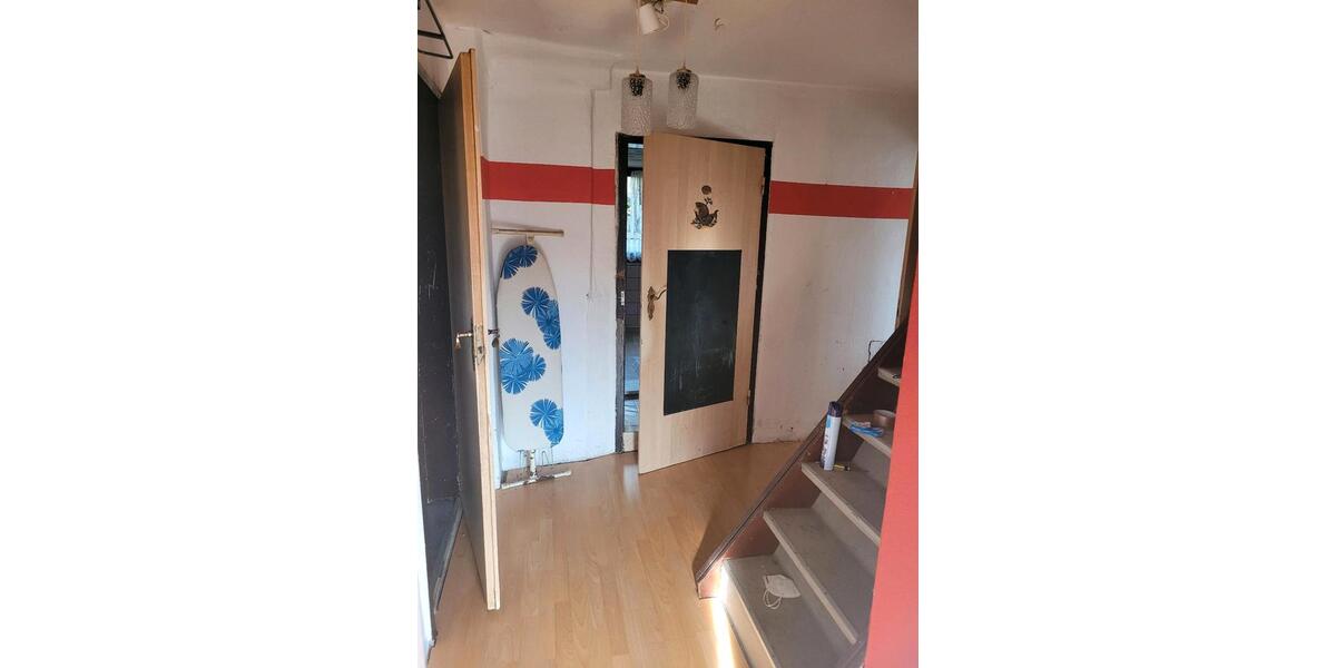 Grundstück mit altem Haus , kein Mietkauf 3 zimmer