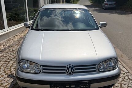 VW Golf 53.200 km 3.400 &euro; Hohenölsen 07570
