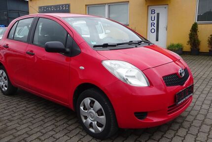 Toyota Yaris 199.999 km 2.650 &euro; Würzburg 97084