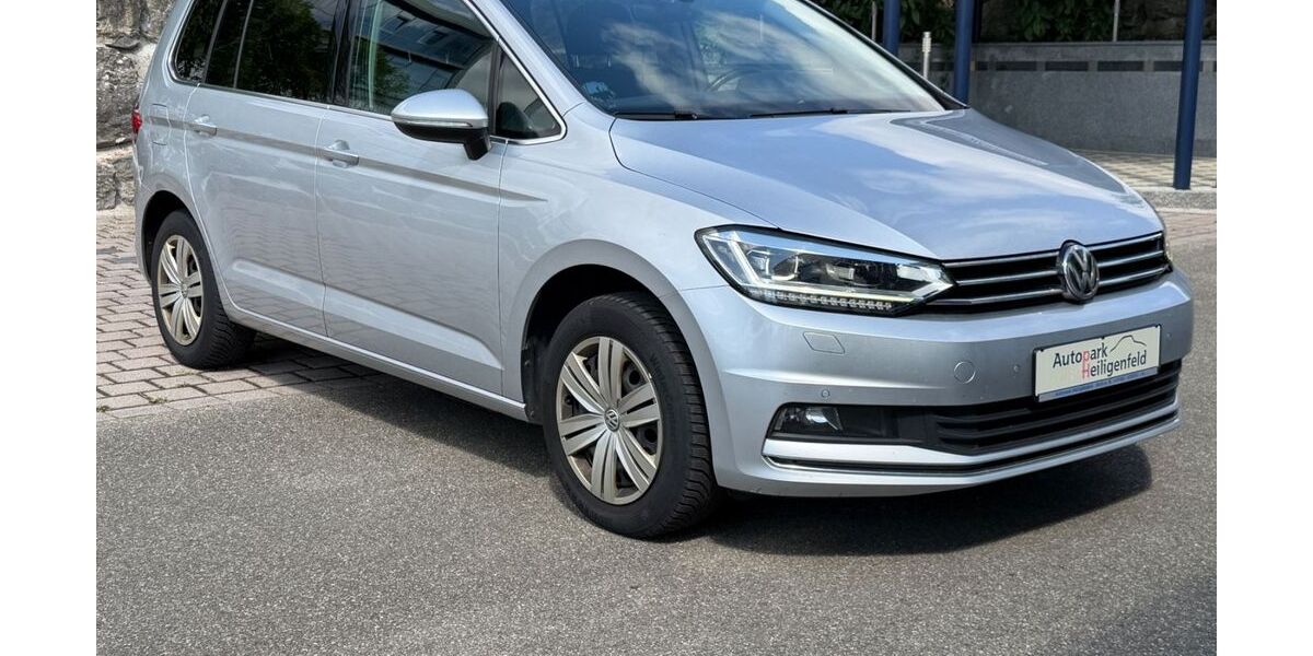VW Touran 222.000 km 11.999 &euro; Horb am Neckar 72160