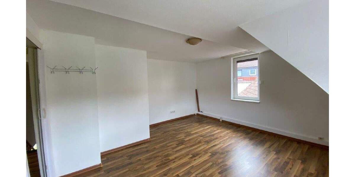 Doppelhaushälfte Göttingen Elliehausen - 7 Zimmer, 144 m&sup2;, 310.000&euro; | Angebot:25152783